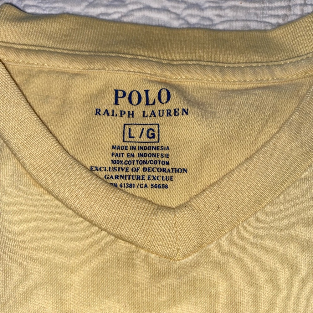 Men’s Polo by Ralph Lauren V-Neck T-Shirt - Picture 3 of 8